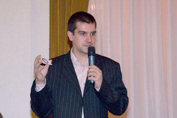 Руководитель проекта Николай Шиянов